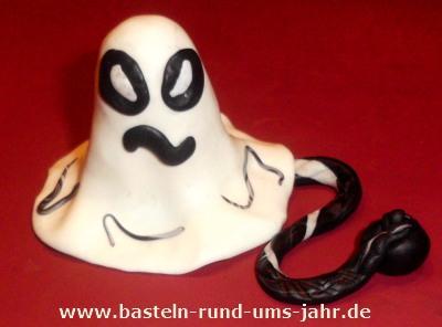 Halloweengeist aus Fimo Halloweengeist aus Fimo
