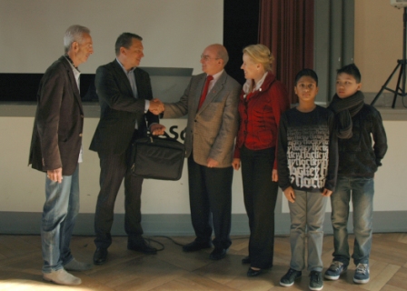 Spendenübergabe BALLY WULFF Stiftung Spendenübergabe BALLY WULFF Stiftung