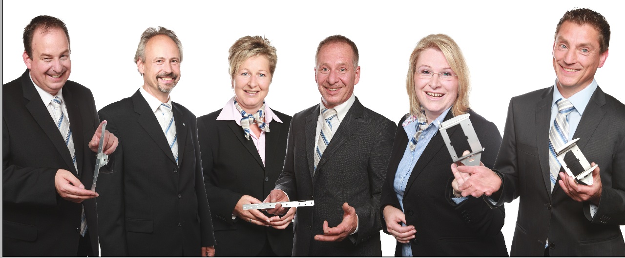 vl: Thomas Knappe, Ralf Schäfers, Sabine Kunze, Bernd Rothenpieler, Diana Jüttemeier, Guido Bröcher vl: Thomas Knappe, Ralf Schäfers, Sabine Kunze, Bernd Rothenpieler, Diana Jüttemeier, Guido Bröcher
