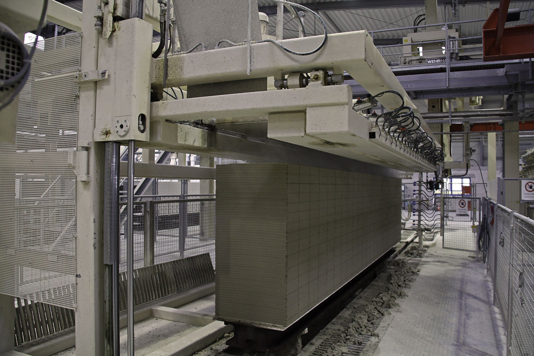 Hohe Qualitätsstandards sichern die gleichbleibend hohe Produktqualität von PORIT Porenbeton.