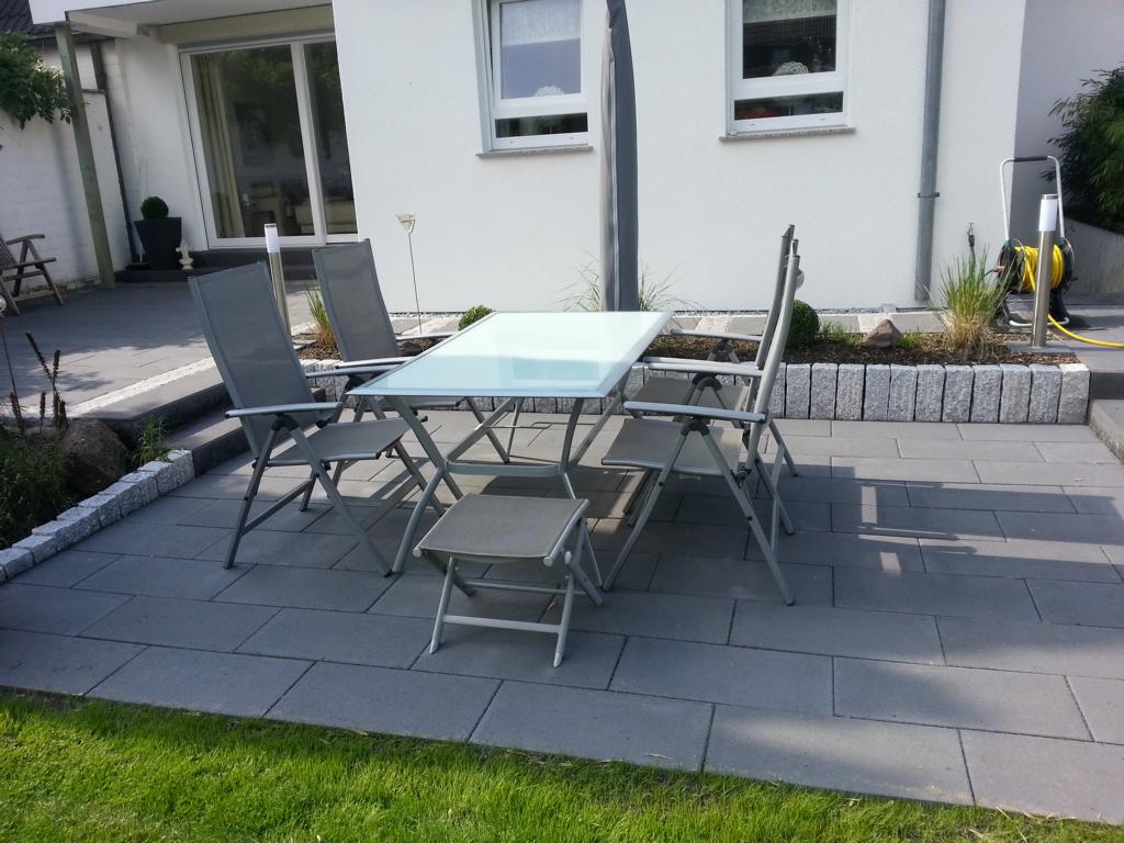 Gartenbeispiel der Firma Zielonka Gartenbau Gartenbeispiel der Firma Zielonka Gartenbau