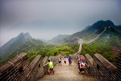 Marathon-Lauf auf der Chinesischen Mauer