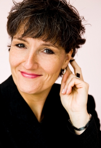 Monika Janzon von CHARAKTERREICH coacht Führungskräfte Monika Janzon von CHARAKTERREICH coacht Führungskräfte
