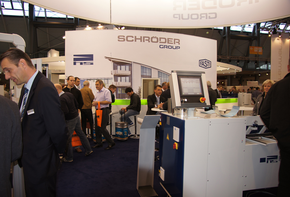 Auf dem Messestand wurde auch die selbst entwickelte Steuerungssoftware der Schröder Group gezeigt. Auf dem Messestand wurde auch die selbst entwickelte Steuerungssoftware der Schröder Group gezeigt.