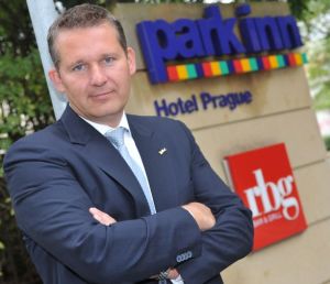  Park Inn, Carlson Rezidor, Worldwide Hospitality Award, Bester General Manager, Society Relations