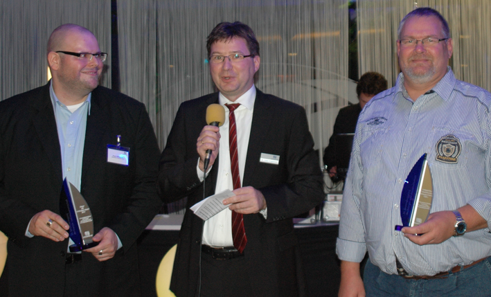 Die Stadtwerke Schweinfurt (li.) sind der diesjährige Gewinner des Schleupen-Award.