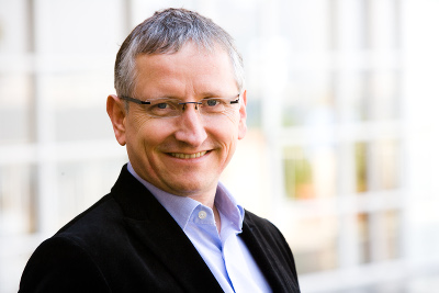 Referent des Webinars: Andreas Kühlmann, Senior Vice President für Forschung und Entwicklung bei Cov Referent des Webinars: Andreas Kühlmann, Senior Vice President für Forschung und Entwicklung bei Cov