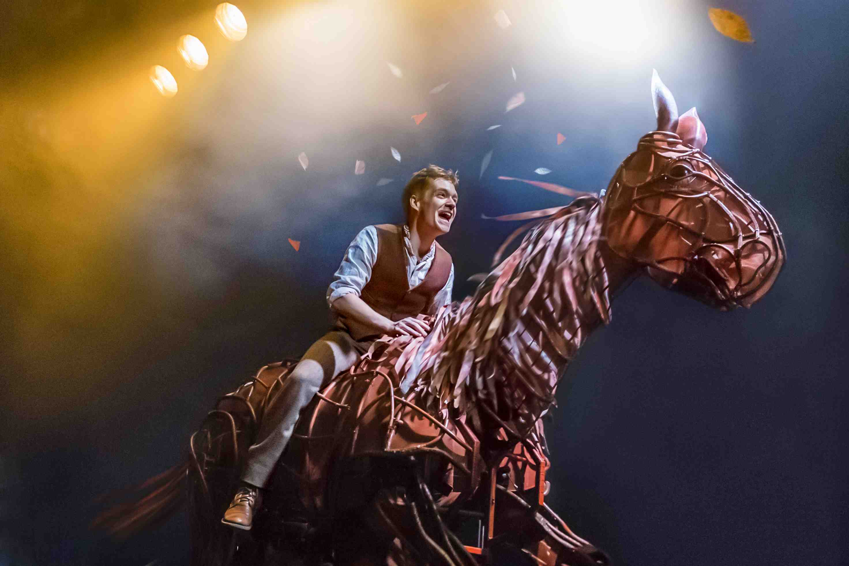 Theaterereignis Gefährten im Theater des Westens