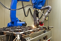 Optimiert Produktion durch neue Laseranlage Optimiert Produktion durch neue Laseranlage