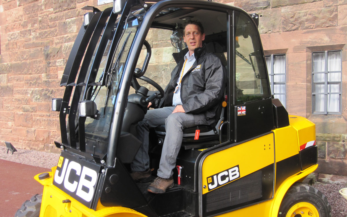 Alfred Müller - neuer Leiter für das Segment Teleskopmaschinen bei DEMCO JCB Alfred Müller - neuer Leiter für das Segment Teleskopmaschinen bei DEMCO JCB