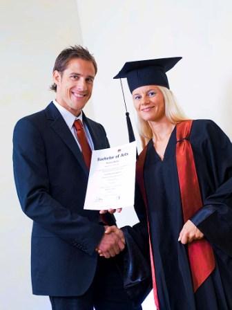 Bachelor-Studium: Berufspraxis statt Studienstress