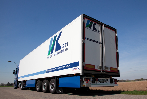 STI-Mehrkammer-Lkw transportieren hochsensible Pharmaprodukte STI-Mehrkammer-Lkw transportieren hochsensible Pharmaprodukte